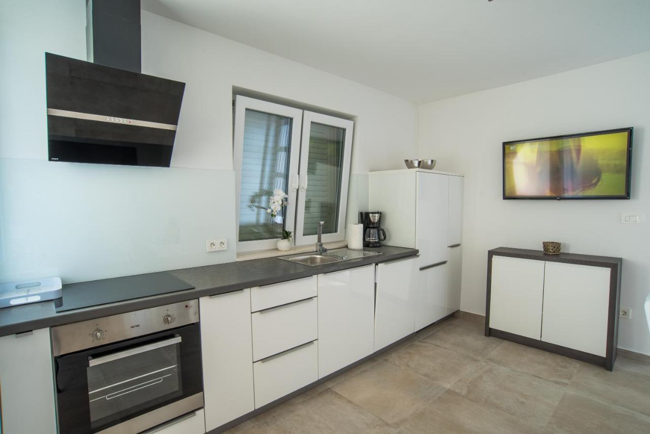 Elsa Apartments 셀리나 외부 사진